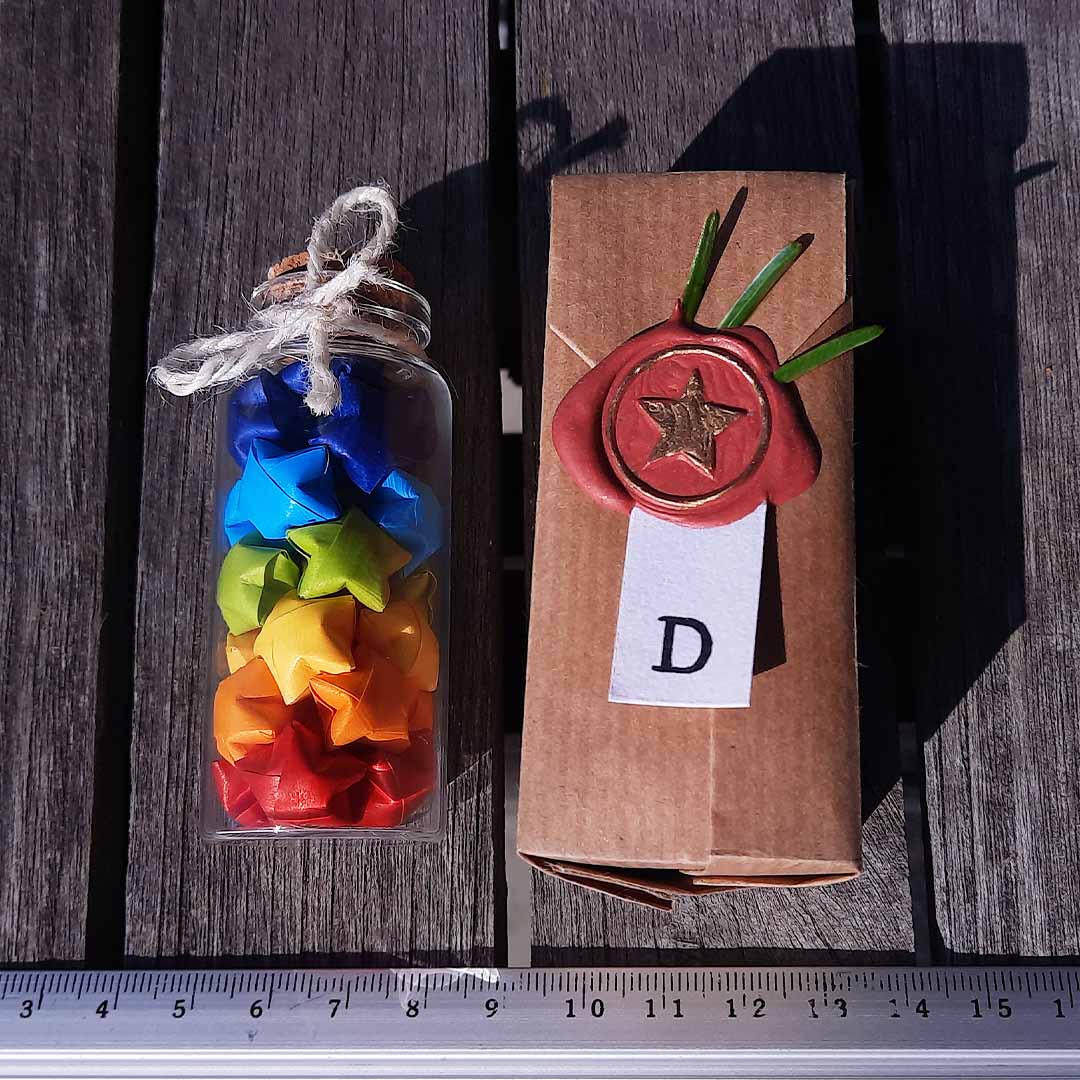 Miniature Crafts: Star Bottle Scale